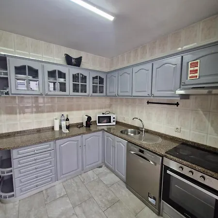 Apartment Gaia Calm & Comfort With Patio & Fireplace Vila Nova de Gaia