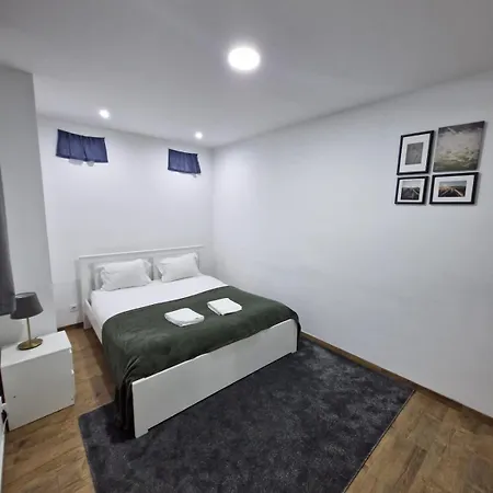 Apartamento Gaia Calm & Comfort With Patio & Fireplace